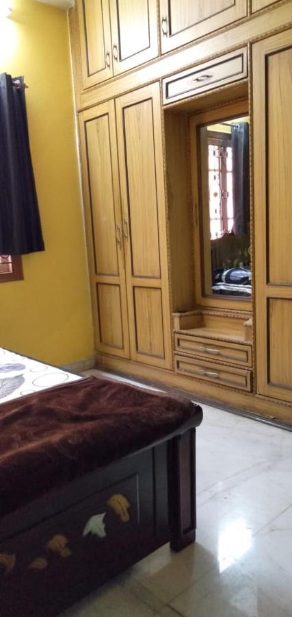 Srinivas Nilayam Lägenhet Hyderabad Exteriör bild